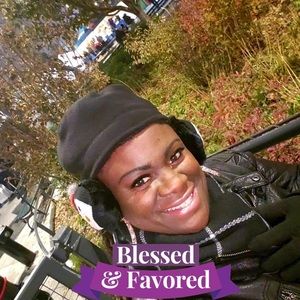 Meet your Posher, Debra